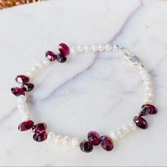 Mozambique Garnet Natural Pearl Sterling Bracelet - Picture 10 of 13